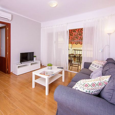 Sea & Wave Don Cristian Apartment Malaga Exterior photo